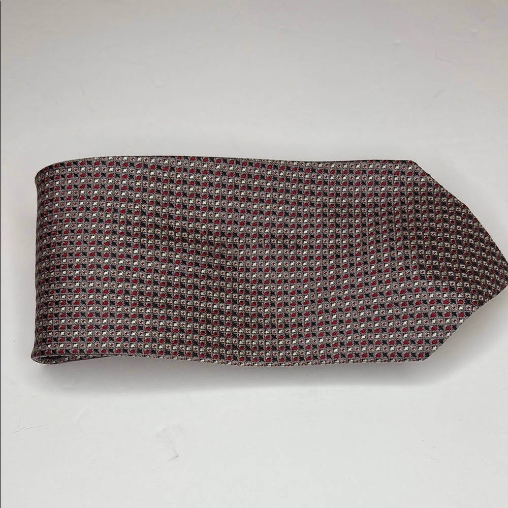 A. Sulka & Company Elegant Red and Black Men's Silk Tie